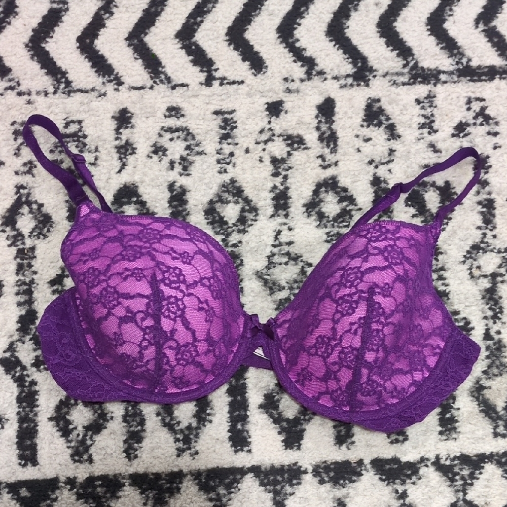 Victoria's Secret Vibrant Purple Lace Bra
